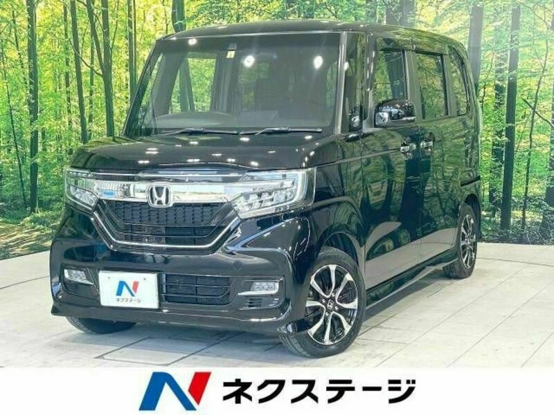 HONDA　N BOX CUSTOM