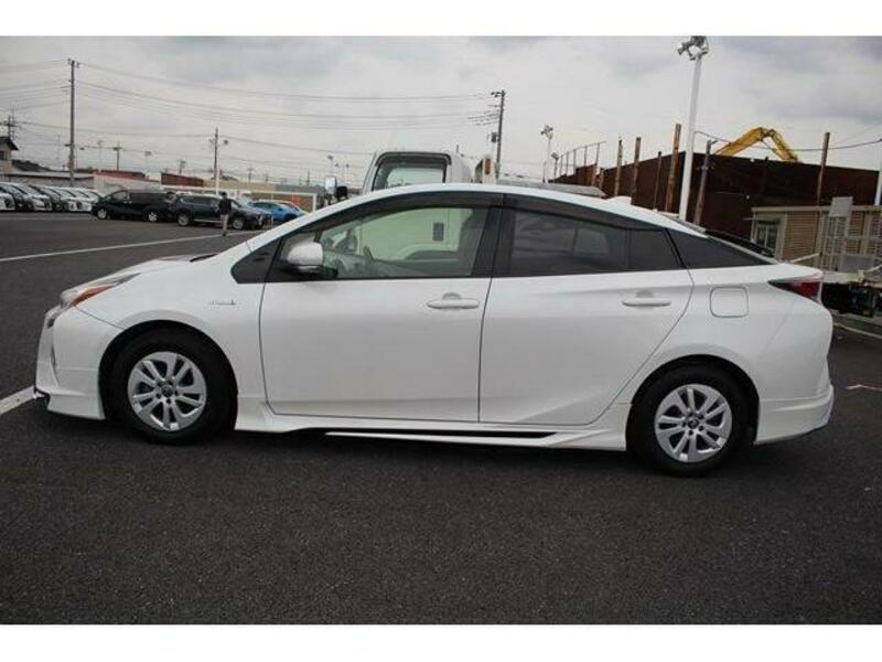 PRIUS-7