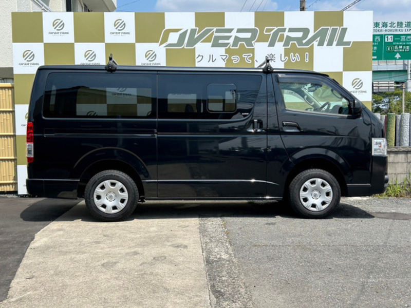 HIACE VAN-2