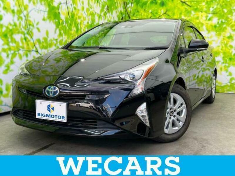 TOYOTA　PRIUS