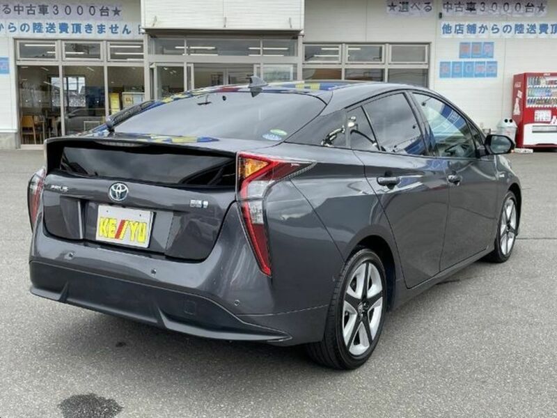 PRIUS-1