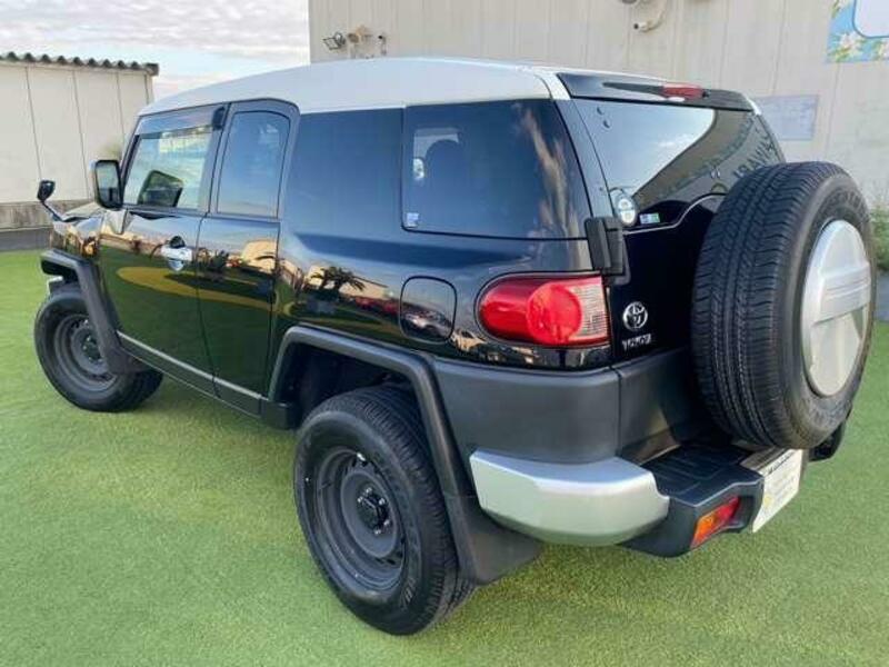 FJ CRUISER-2