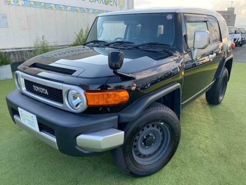 TOYOTA　FJ CRUISER