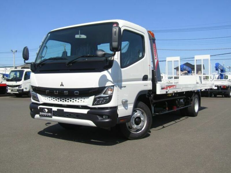 MITSUBISHI　CANTER