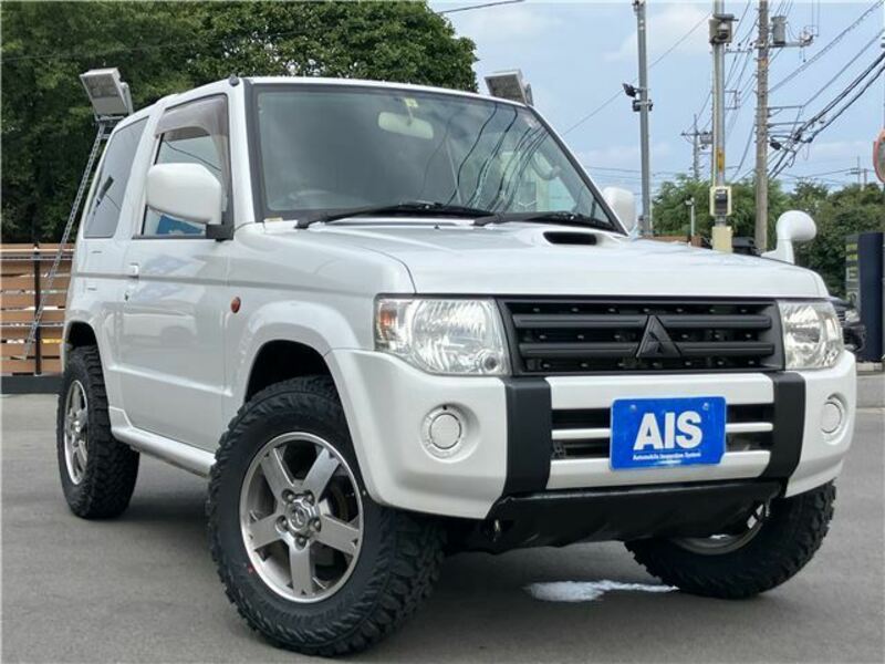 MITSUBISHI　PAJERO MINI