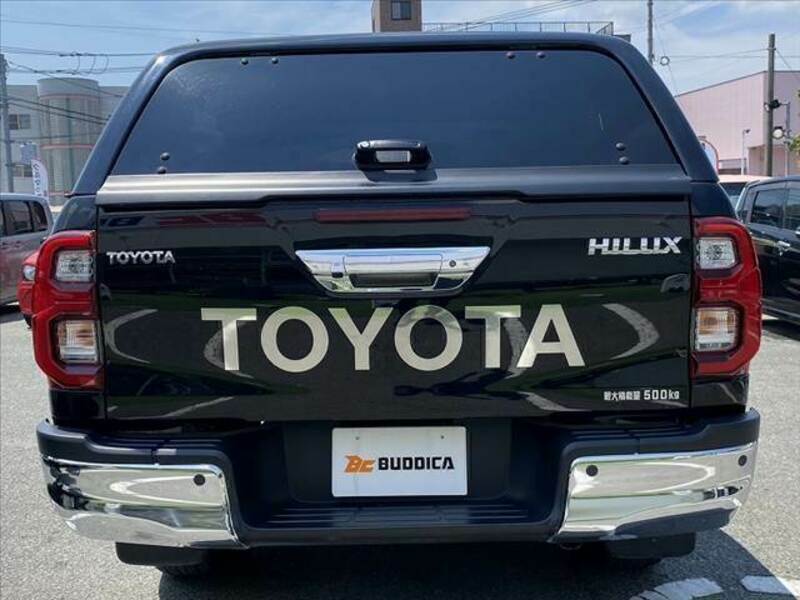 HILUX-13