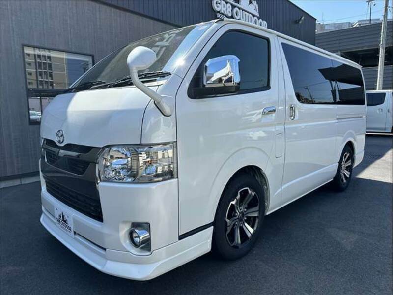 HIACE VAN-11