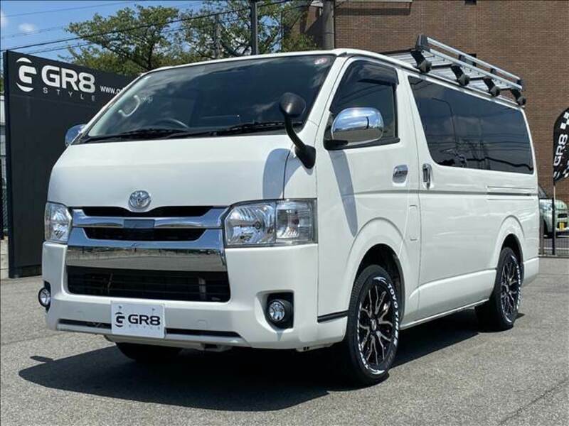 HIACE VAN-11