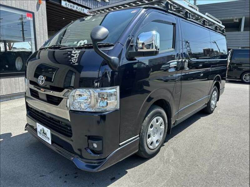 HIACE VAN-11