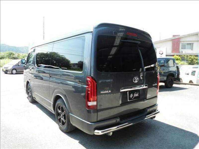 HIACE VAN-4