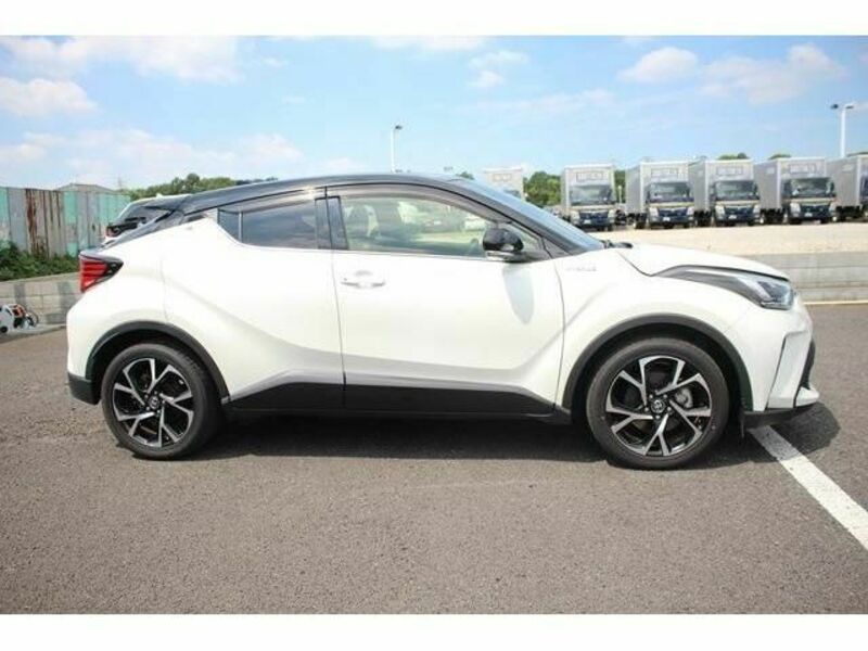 C-HR-11