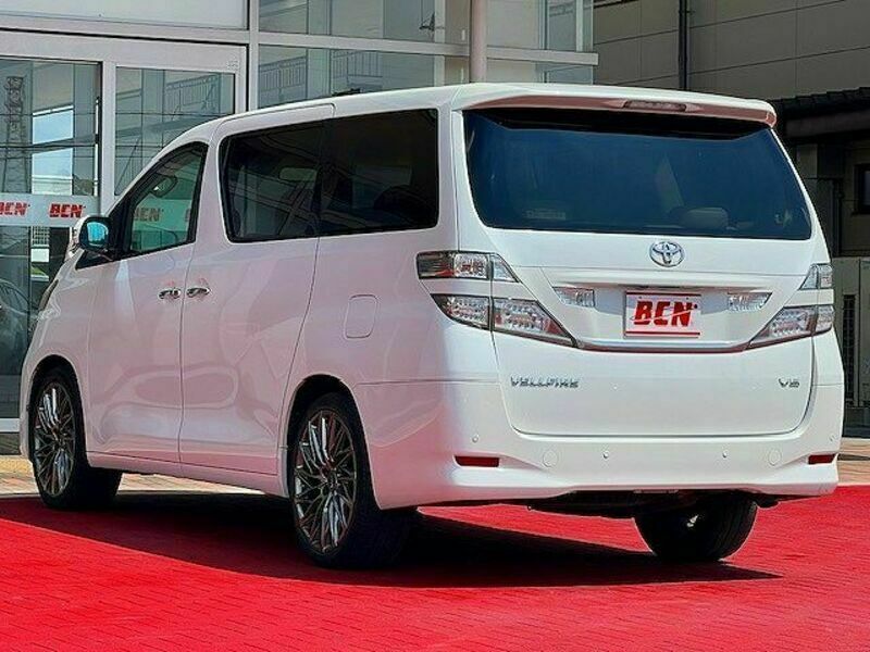 VELLFIRE-8