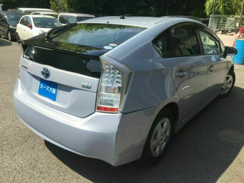 PRIUS-2