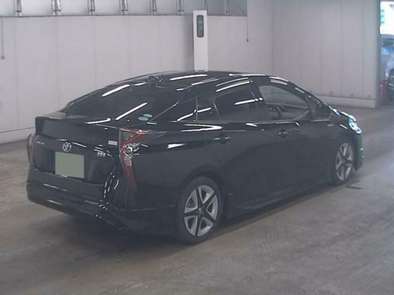 PRIUS-3