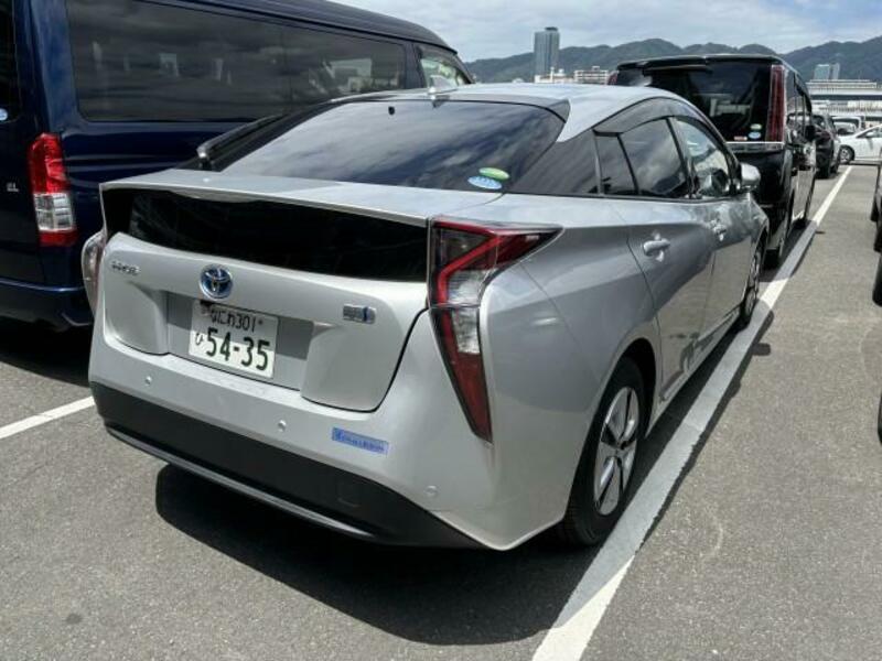 PRIUS-2