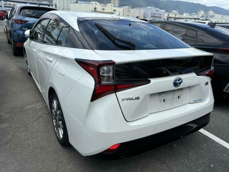 PRIUS-2