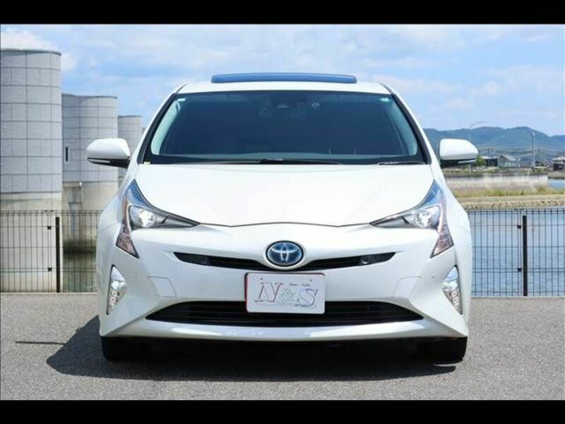 PRIUS-1