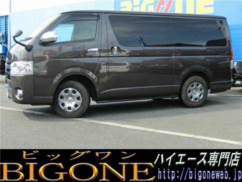 HIACE VAN