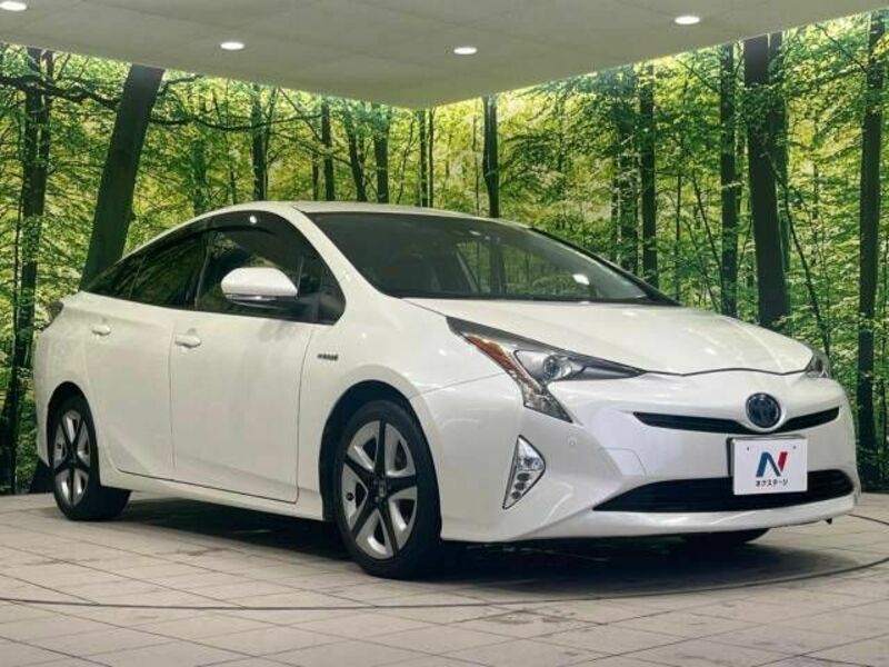 PRIUS-16