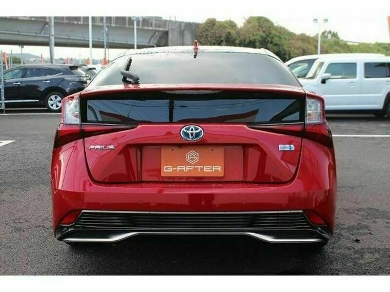 PRIUS-7