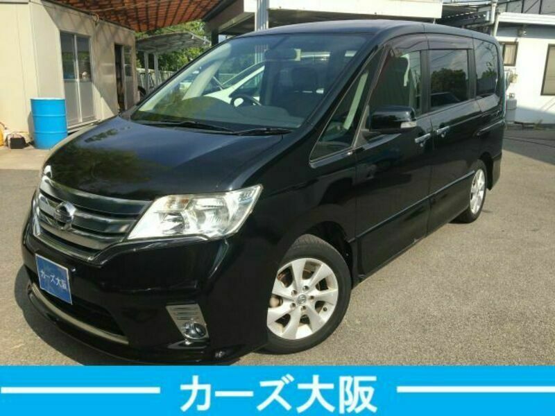 NISSAN　SERENA