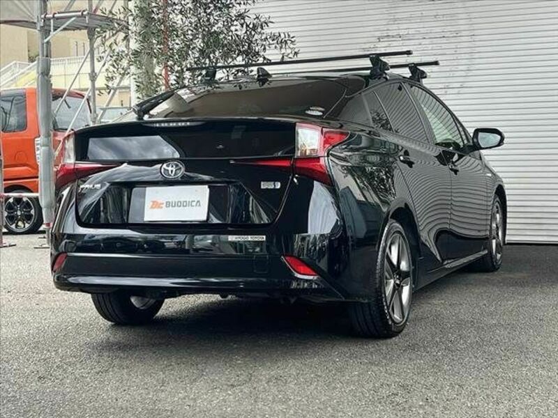 PRIUS-15