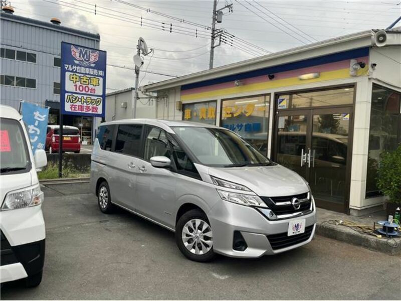 NISSAN　SERENA