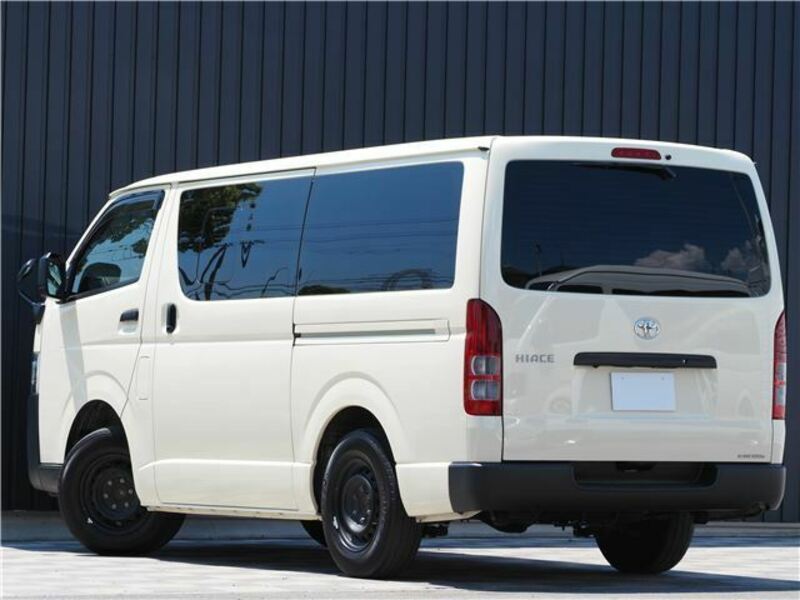 HIACE VAN-1