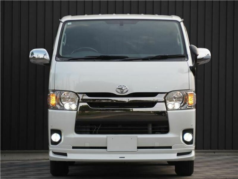 HIACE VAN-9