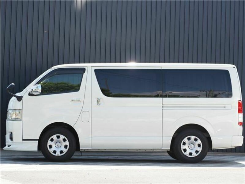 HIACE VAN-14