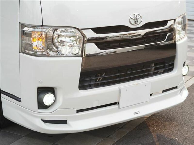 HIACE VAN-40