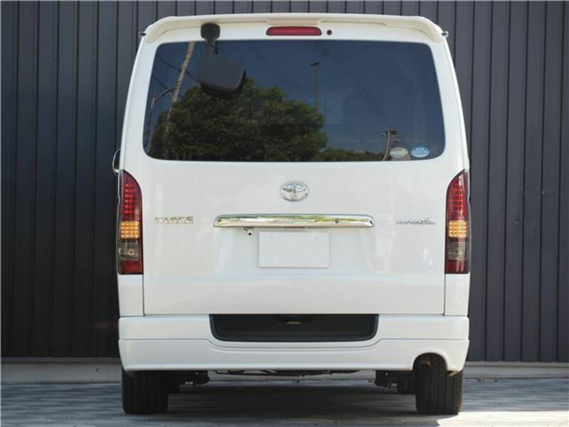 HIACE VAN-12