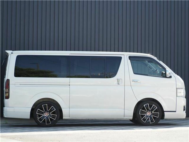 HIACE VAN-15