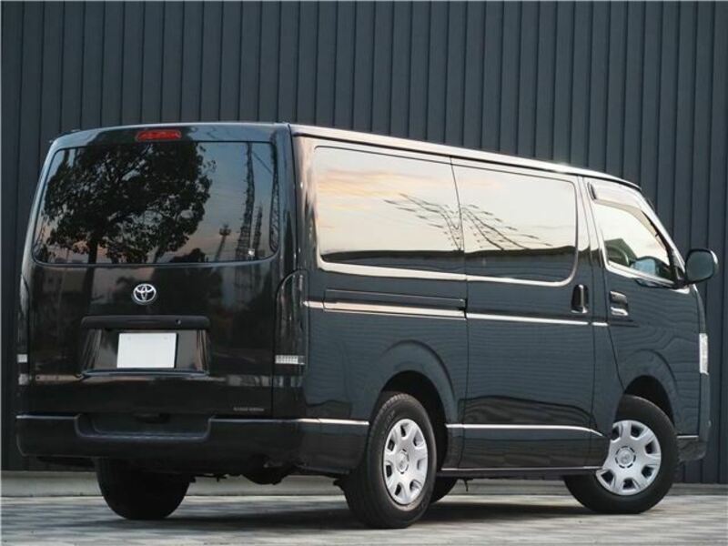 HIACE VAN-8