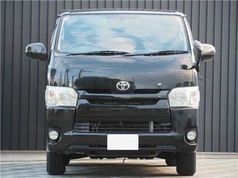 HIACE VAN-9