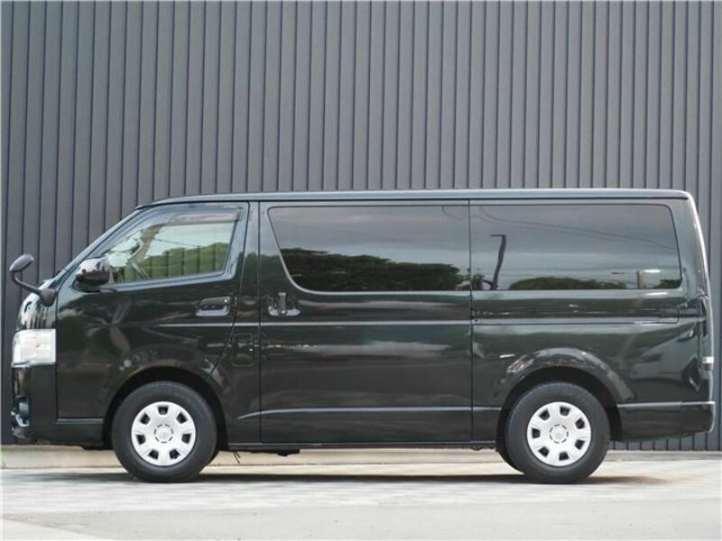 HIACE VAN-14