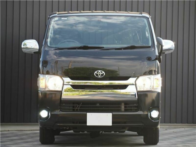 HIACE VAN-9