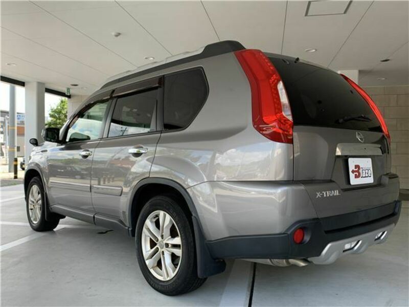 X-TRAIL-7