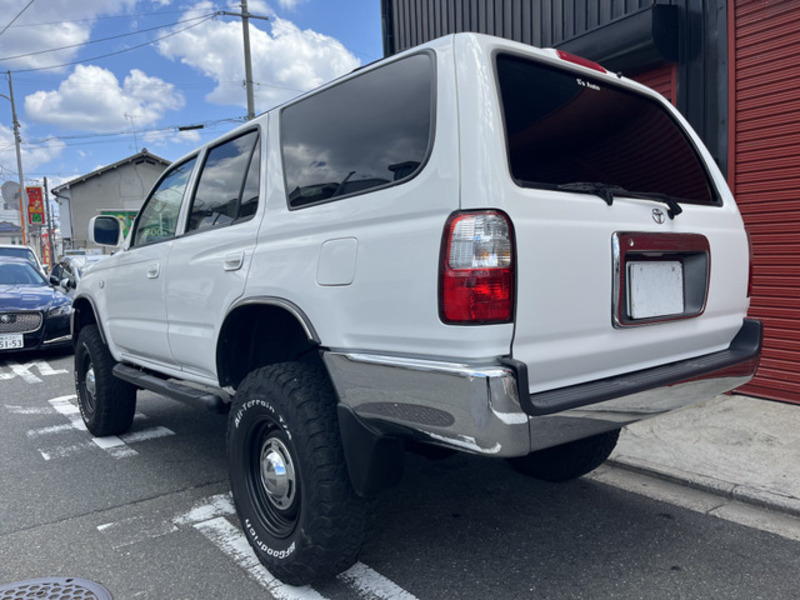 HILUX SURF