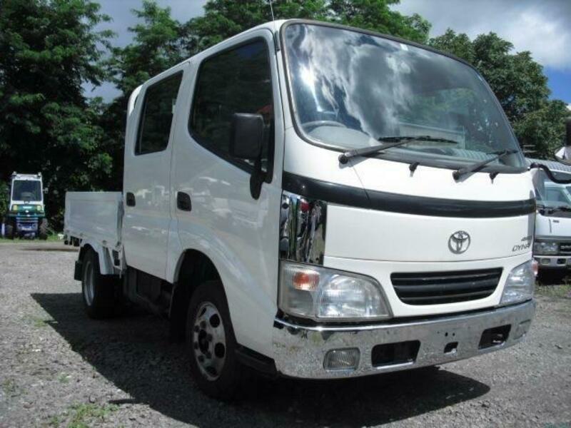 TOYOTA　DYNA