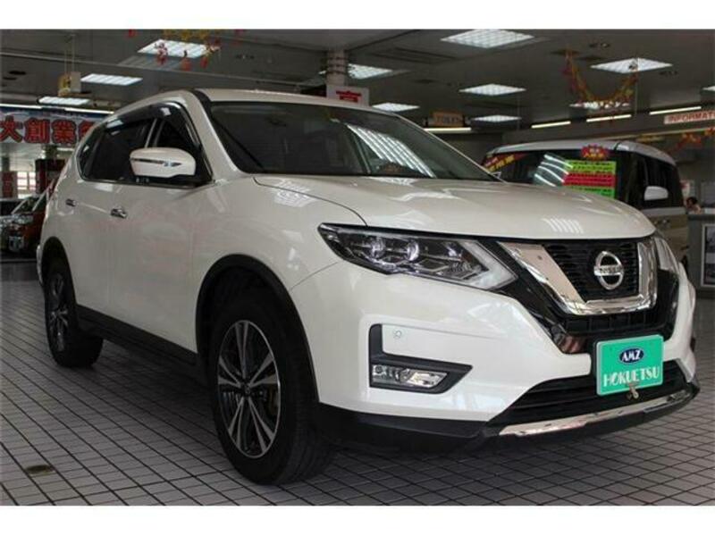 NISSAN　X-TRAIL