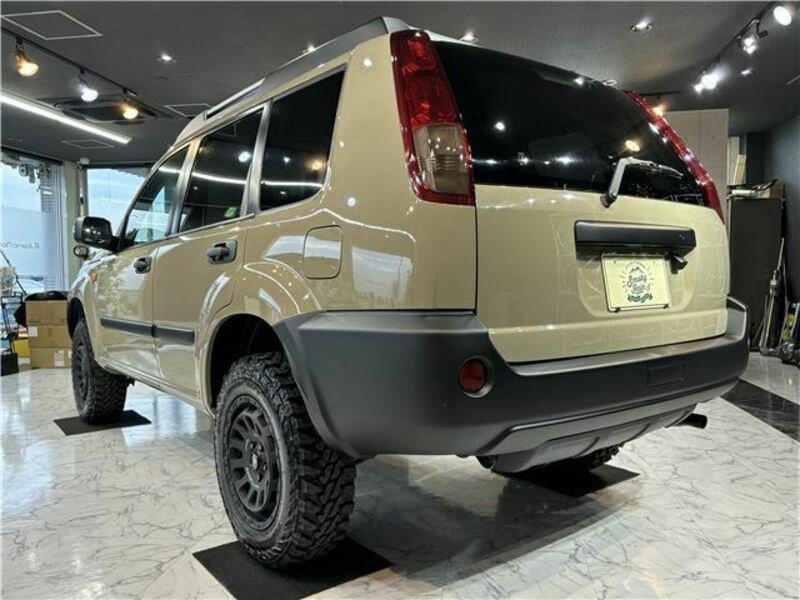 X-TRAIL-8