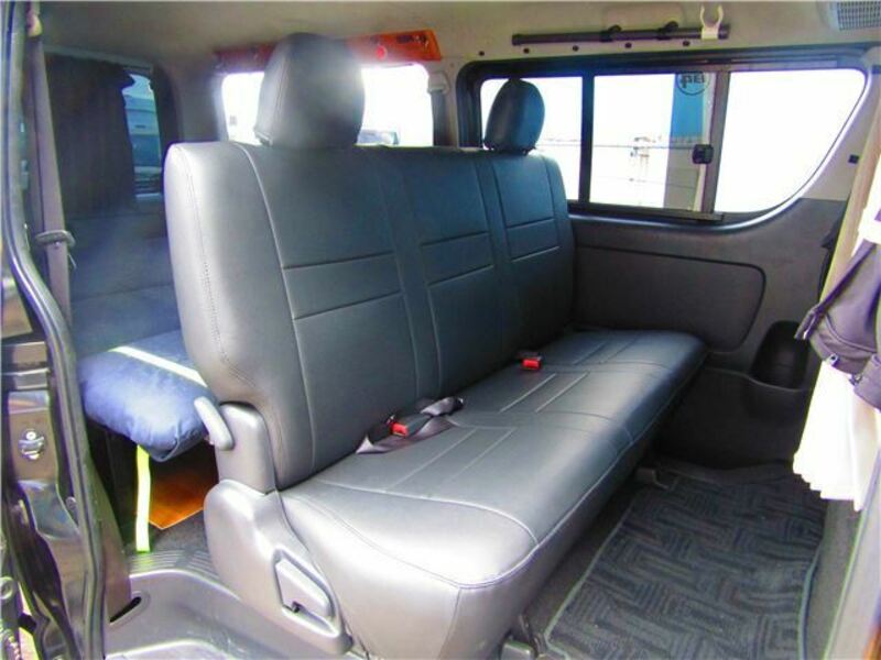 HIACE VAN-29