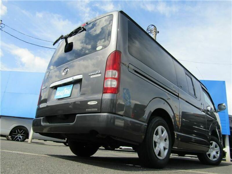 HIACE VAN-43