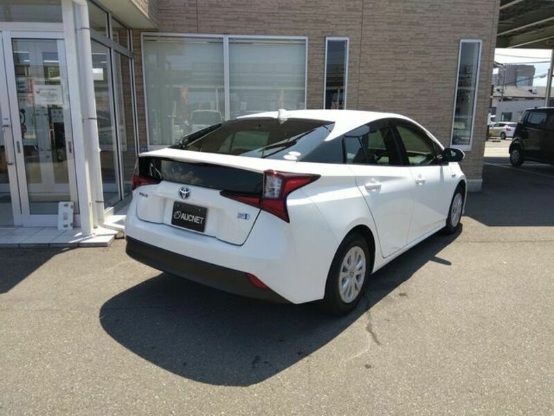 PRIUS-1