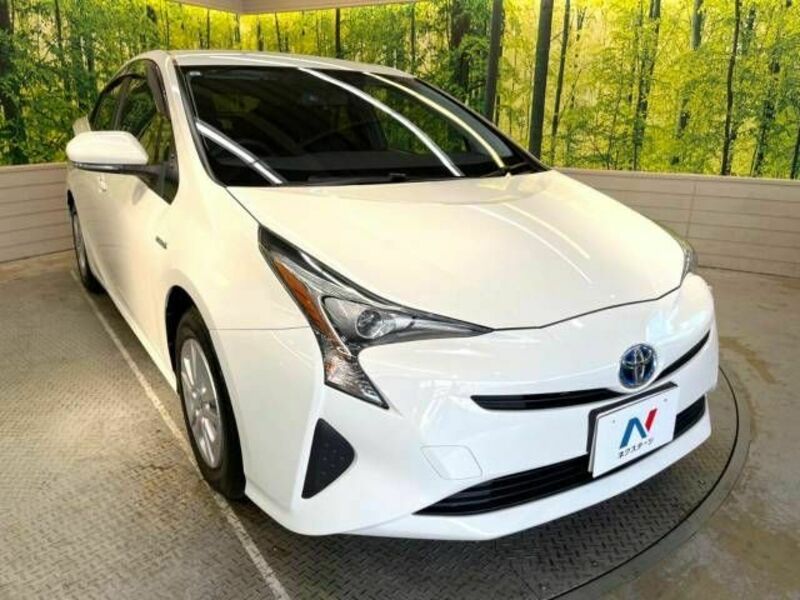 PRIUS-16