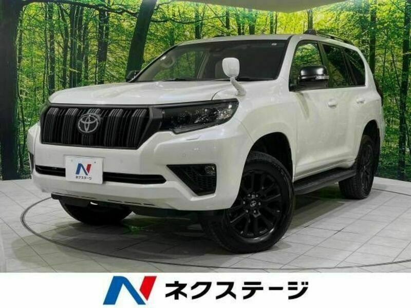 TOYOTA　LAND CRUISER PRADO