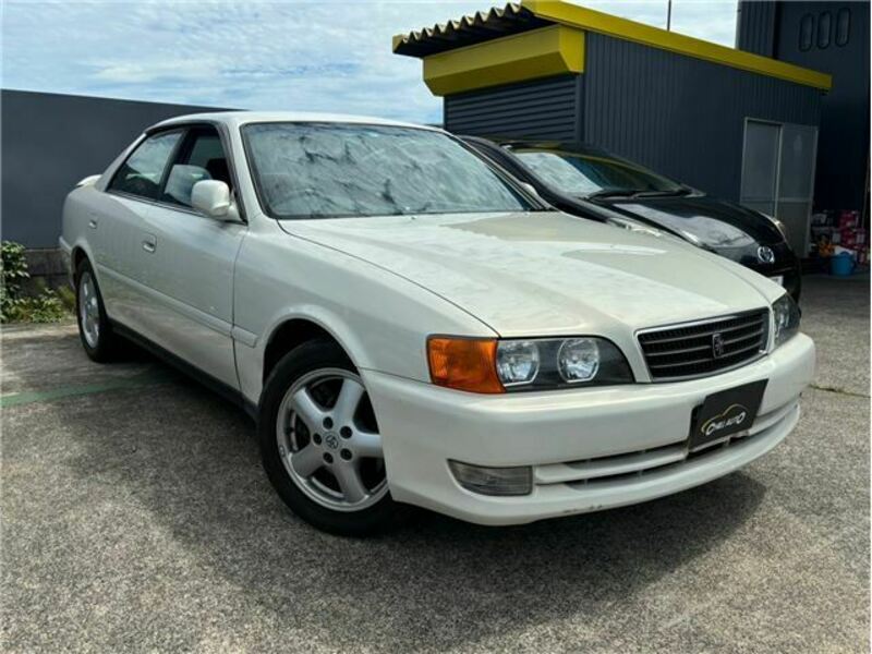 TOYOTA　CHASER