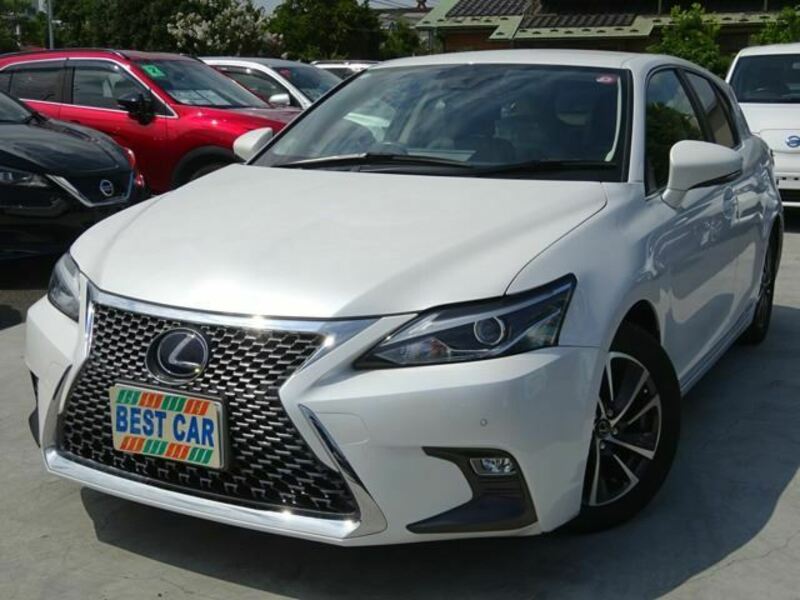 LEXUS　CT