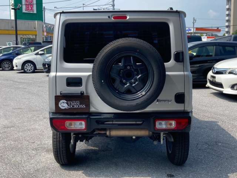 JIMNY-12